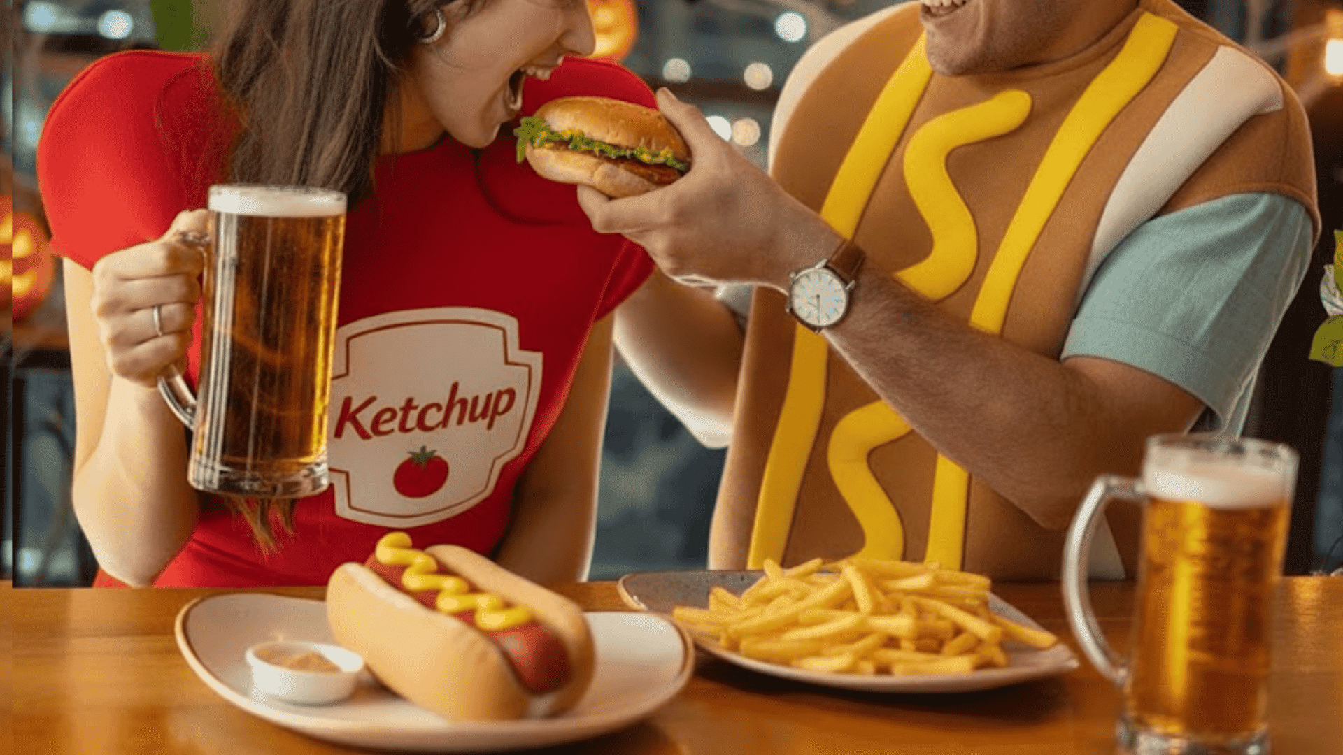 funny halloween costumes hot dog and ketchup